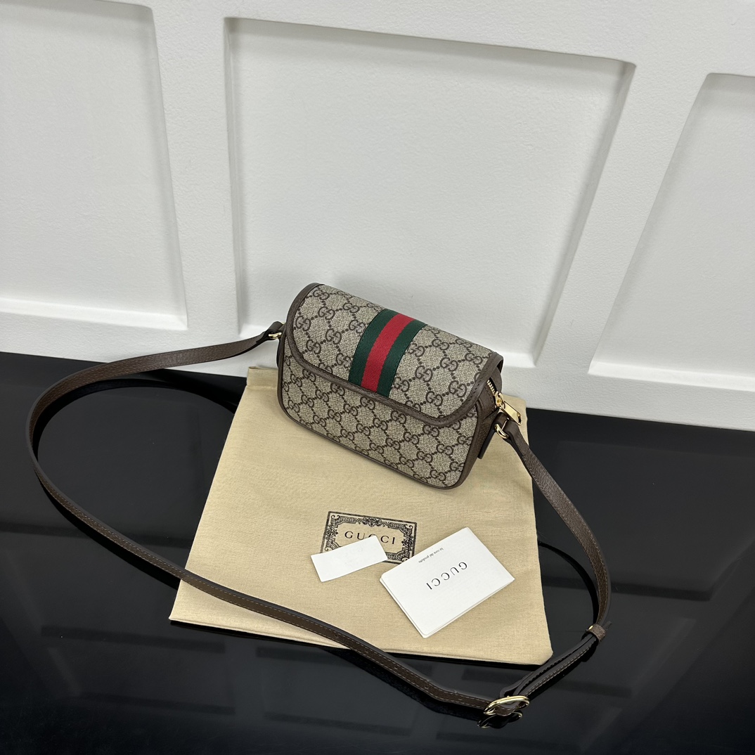 Gucci Satchel Bags